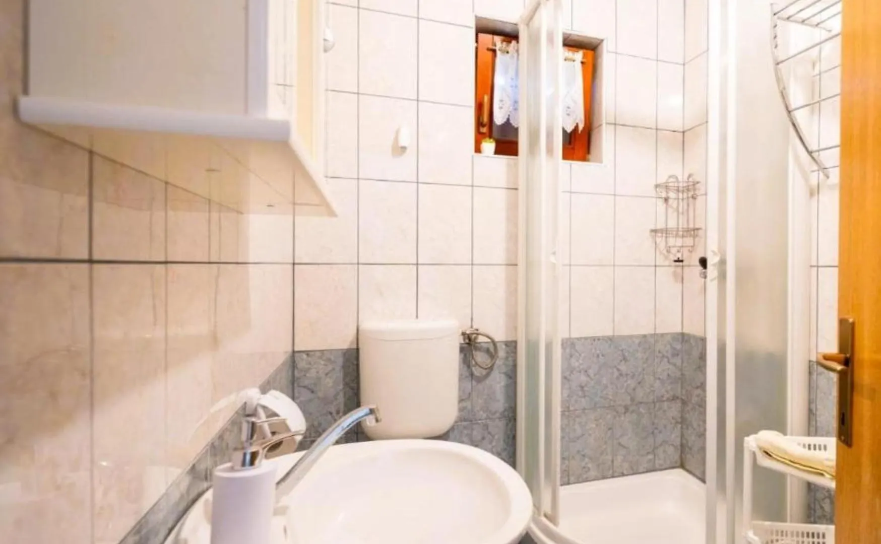 Adriatic Escape Apartments Gornji Karin