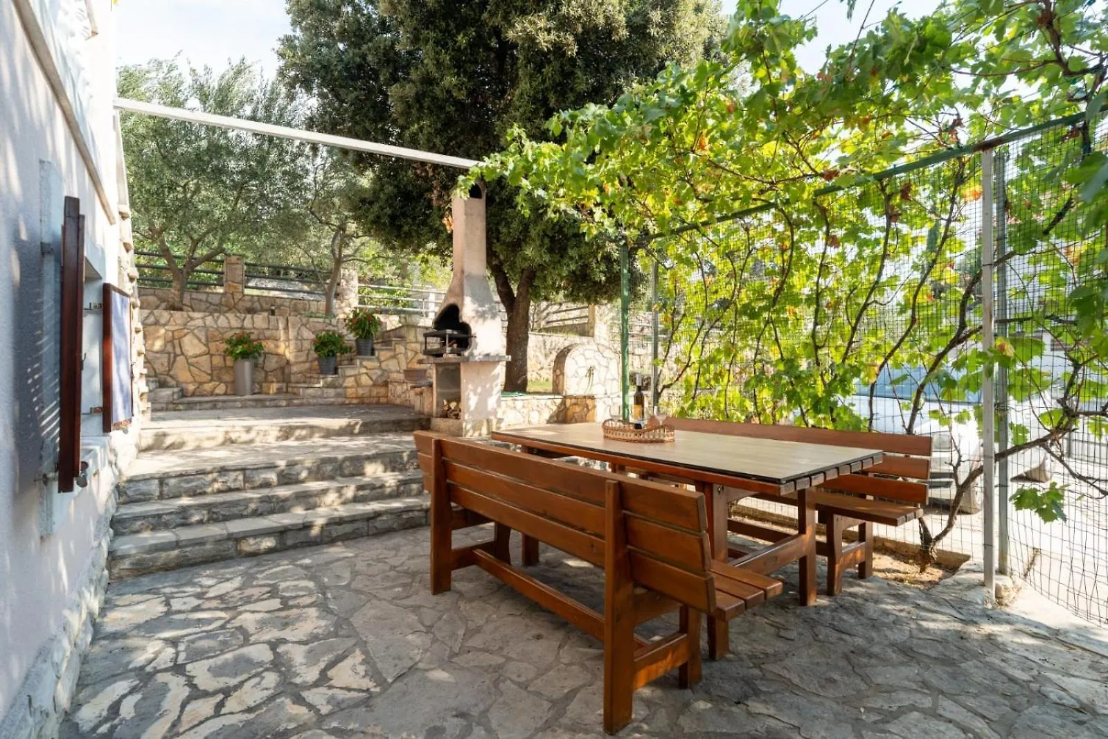 Adriatic Escape Apartments Gornji Karin 0*,