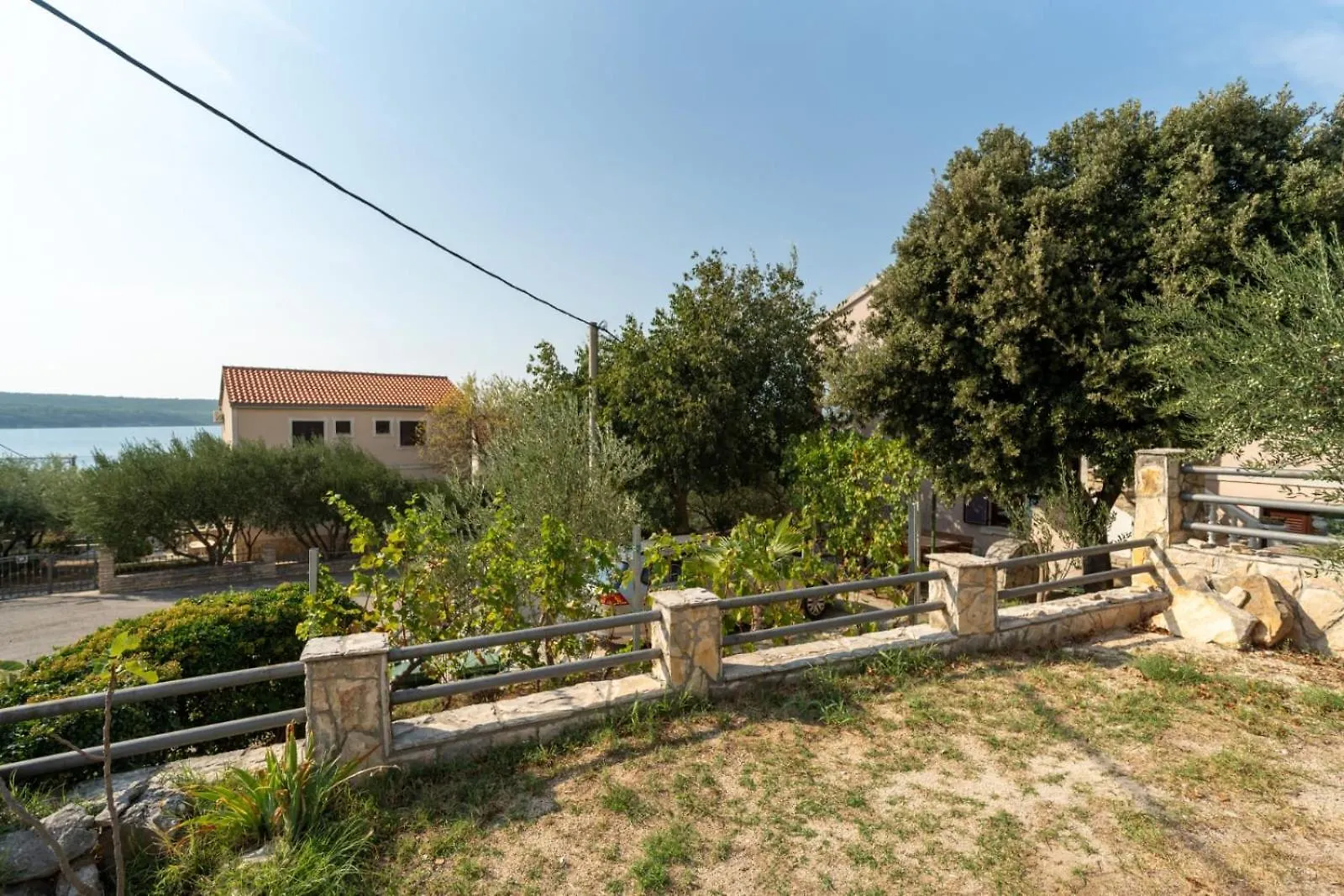 Adriatic Escape Apartments Gornji Karin Croatia